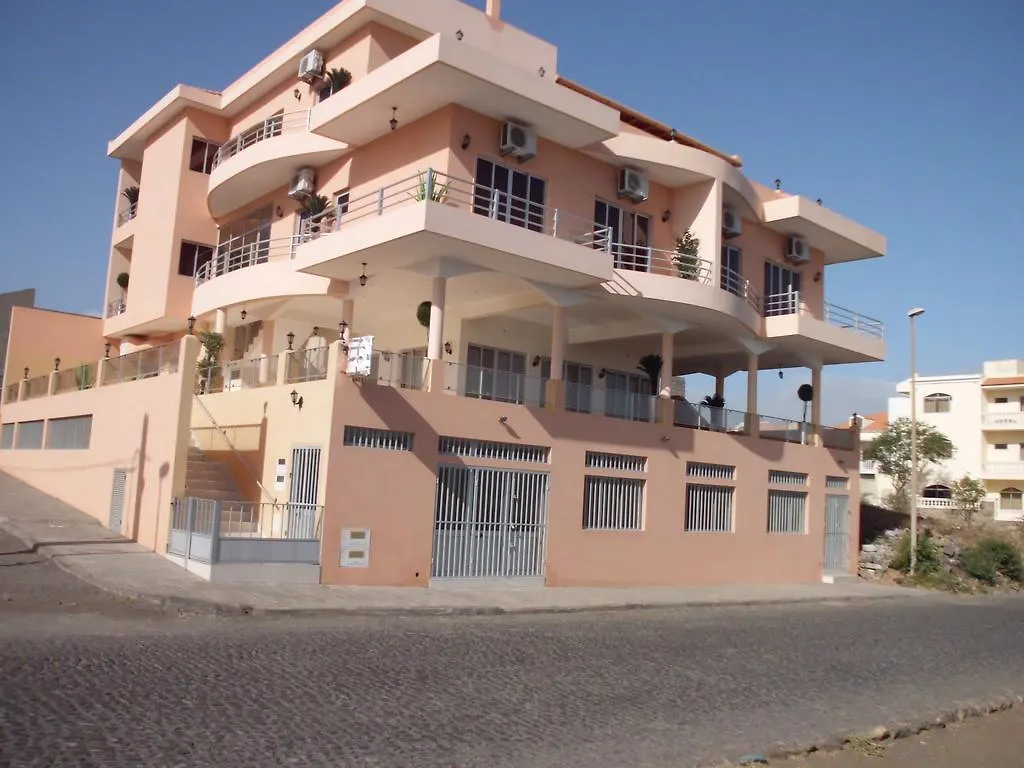 Restaurante Residencial Nova Cidade Porto Novo  0*, Porto Novo (Santo Antao)
