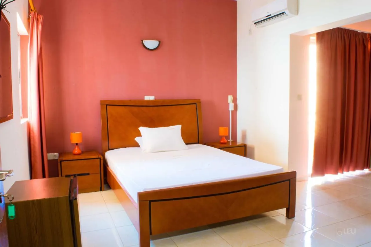 Guest house Restaurante Residencial Nova Cidade Porto Novo